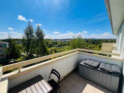 View (from property/room), Balcony/Terrace