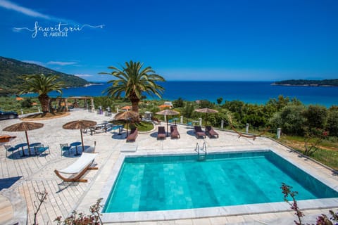 Restaurant/places to eat, Pool view, Swimming pool, Breakfast