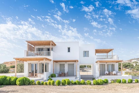 Property building, Day, Natural landscape