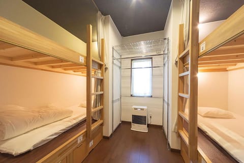 Bed, Bedroom, bunk bed
