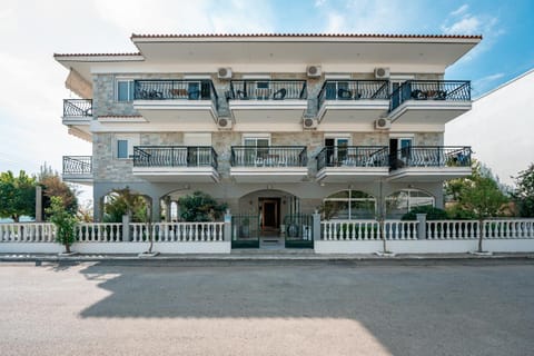 Property building, Parking