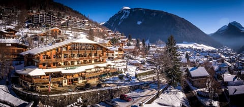 Property building, Winter, Mountain view