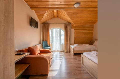 Living room, Photo of the whole room, Bedroom
