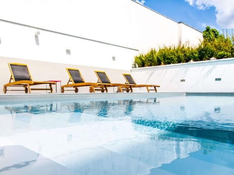 Pool view, Swimming pool