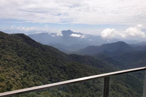 Balcony/Terrace, Mountain view