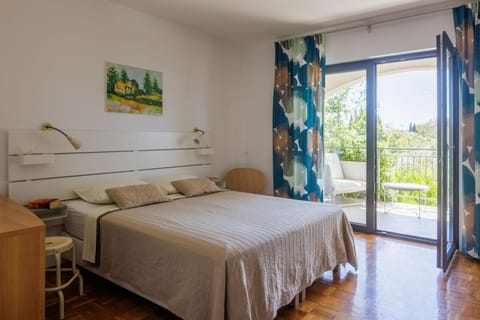 Apartments and Rooms Mofardin Bed and Breakfast in Rovinj