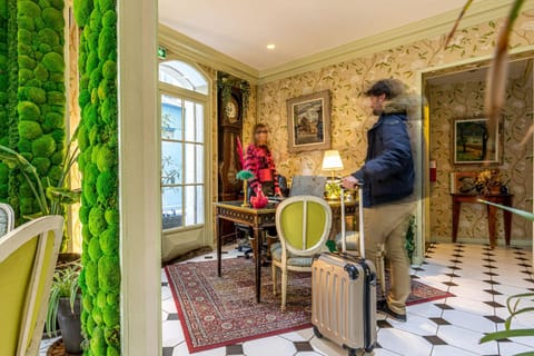 People, Lobby or reception