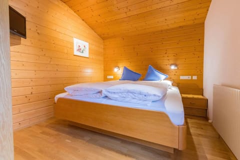 TV and multimedia, Bedroom