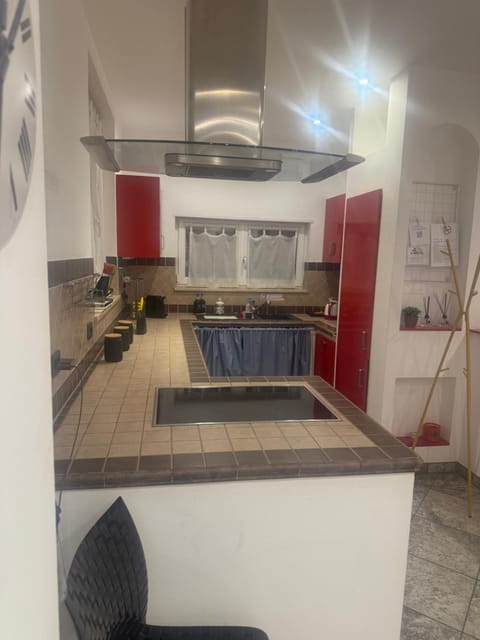 Samy s Home 1 FREE parking Wi-Fi Apartment in Bolzano