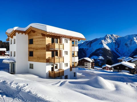 Property building, Winter