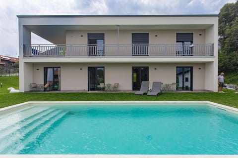 Property building, Swimming pool