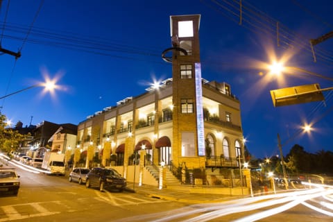Facade/entrance, Off site, Winter, City view, River view, Sunset