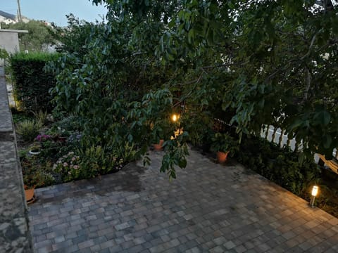 Apartmani Olivera 2 Apartment in Supetarska Draga