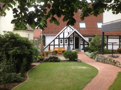 Property building, Garden, Garden, On site