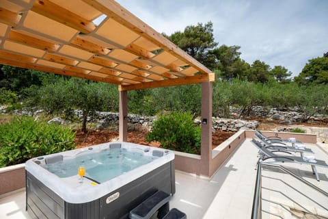 Villa Franciska House in Dubrovnik-Neretva County