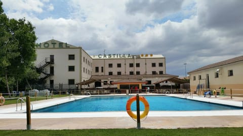 Property building, Swimming pool, Swimming pool