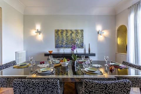 MY CASA - VICTOR HUGO - Beautiful Apartment - View over Garden Apartment in Nice