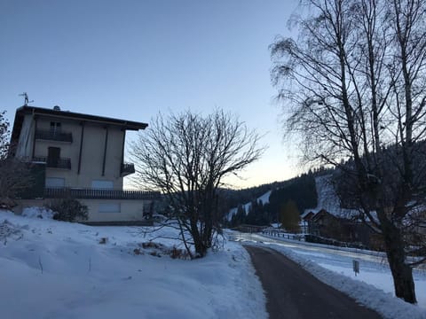 Property building, Winter