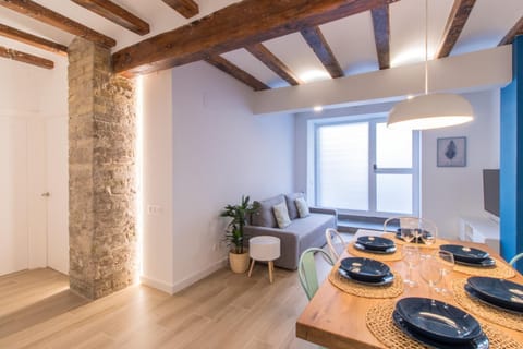 Living room, Dining area