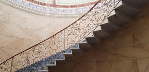 Facade/entrance, acessibility