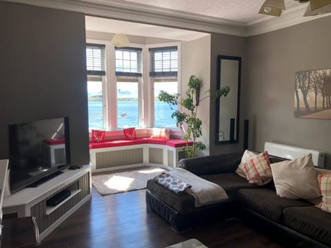 Royal Bank Flat Apartment in Oban