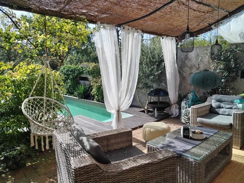 Patio, Garden, Living room, Seating area, Swimming pool