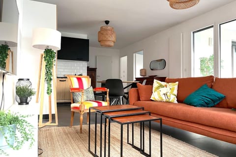 L'Estrade 4 - Appartement 2 bedrooms with the view lake & garage Apartment in Annecy