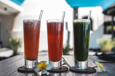 Restaurant/places to eat, Food and drinks, Food, Drinks