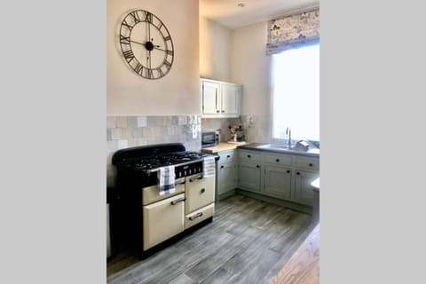 The Terrace Apartment in Cheltenham