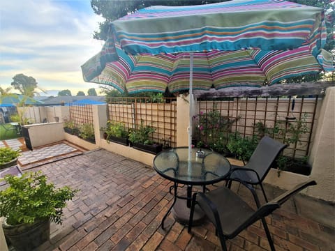 Garden, Mountain view