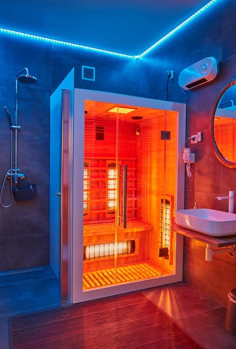 Sauna, Bathroom