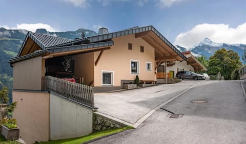 Property building, Street view