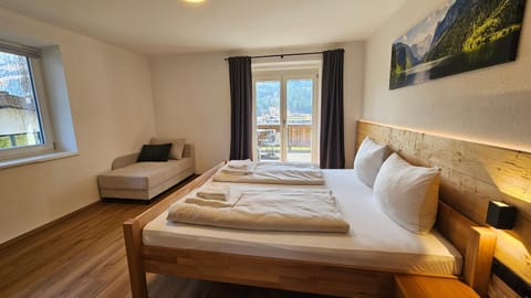Bed, View (from property/room), Photo of the whole room, Bedroom