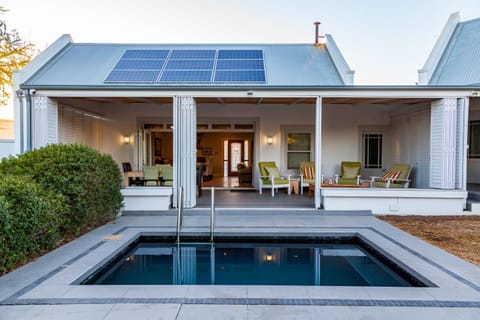 Other, Swimming pool