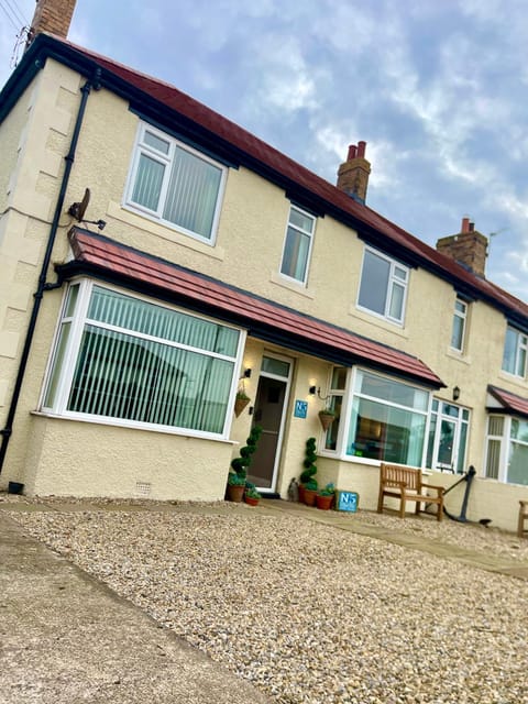 Horncliffe room only accommodation Apartment in Seahouses
