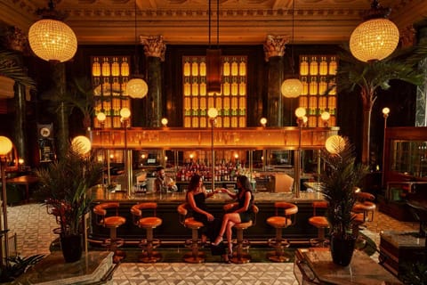 Lounge or bar