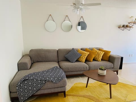 Suite Única Renovada Céntrica Av Zaragoza C14 Apartment in Santiago de Queretaro