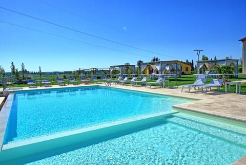 Garden, Swimming pool