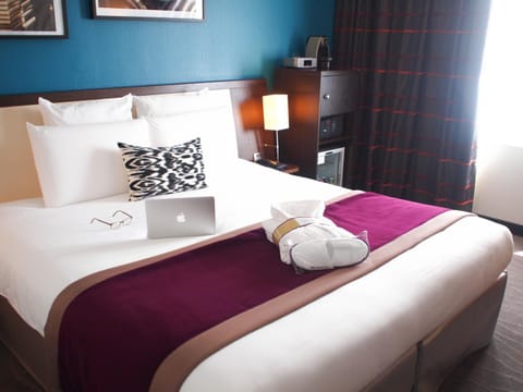 Coffee/tea facilities, Bedroom, minibar, safe
