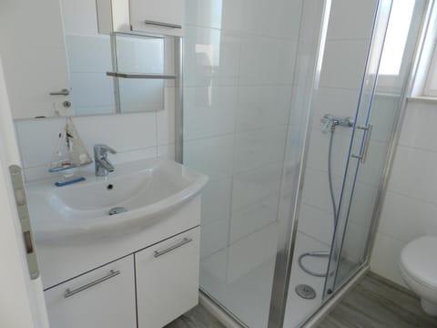 Diamant Apartments Bed and Breakfast in Baška Voda