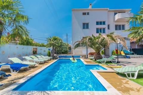 Facade/entrance, Swimming pool