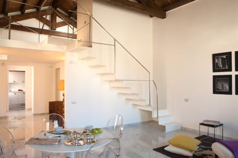 Living room, Seating area, Dining area