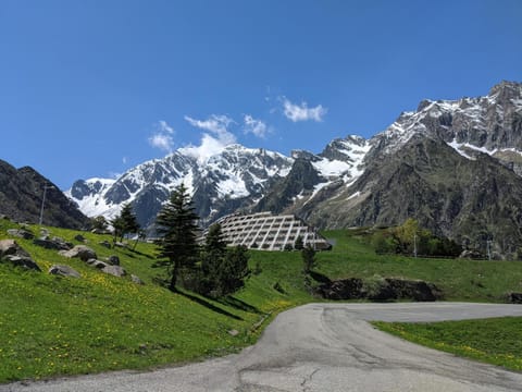 Facade/entrance, Summer, Hiking, Cycling, Mountain view