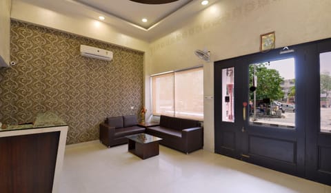 Hotel Anokhi Palace Hotel in Jaipur