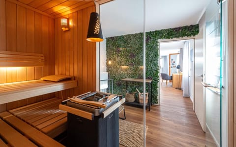 Sauna, Sauna, Spa and wellness centre/facilities