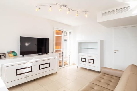 Krystal Palace A Apartment in Roquebrune-Cap-Martin