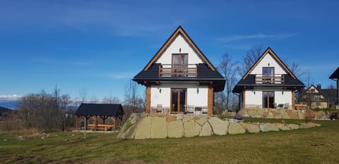 Property building, Day, Natural landscape, Garden