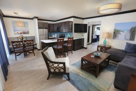 TV and multimedia, Kitchen or kitchenette, Living room