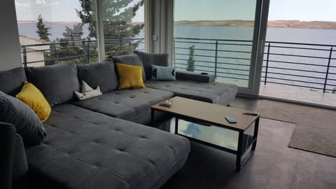 Holiday House Maretta - Apartment No 2 Apartment in Zadar County