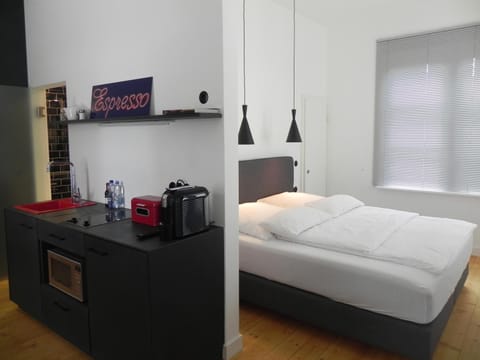 Milchhaus Zimmer - Tiny House Bed and Breakfast in Albstadt